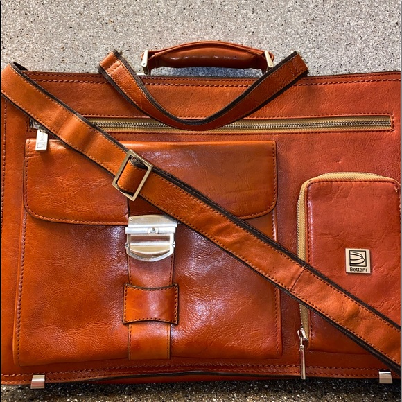 Bettoni Leather Crossbody Briefcase Tote